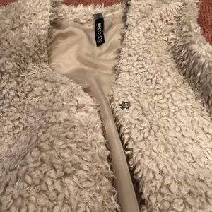 VEST - Design lab by Lord & Taylor.